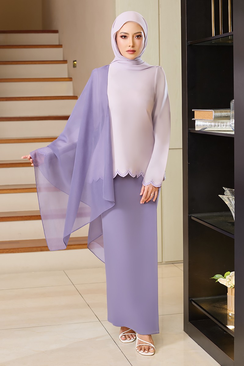 ALAYAH KURUNG IN LAVENDER GREY