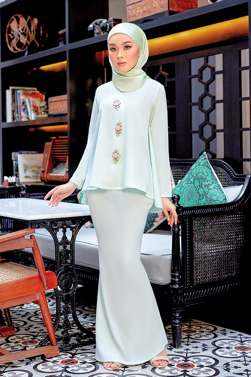 ALYSSA KURUNG IN LIGHT MINT